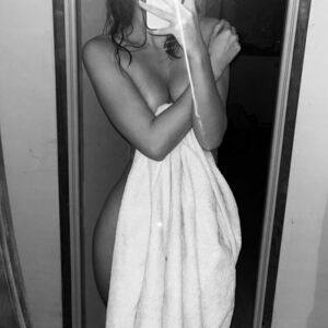 Skinnygiirl's media