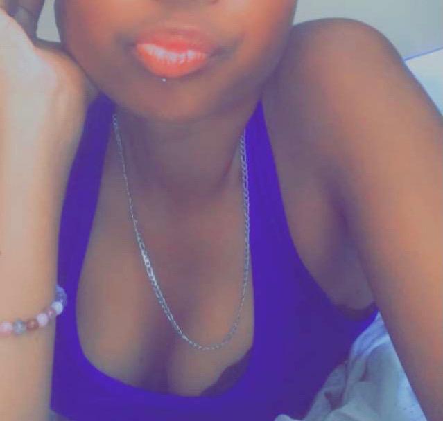 _skinnykaylaa's media
