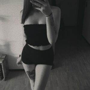 Slxtty_sxphie's media