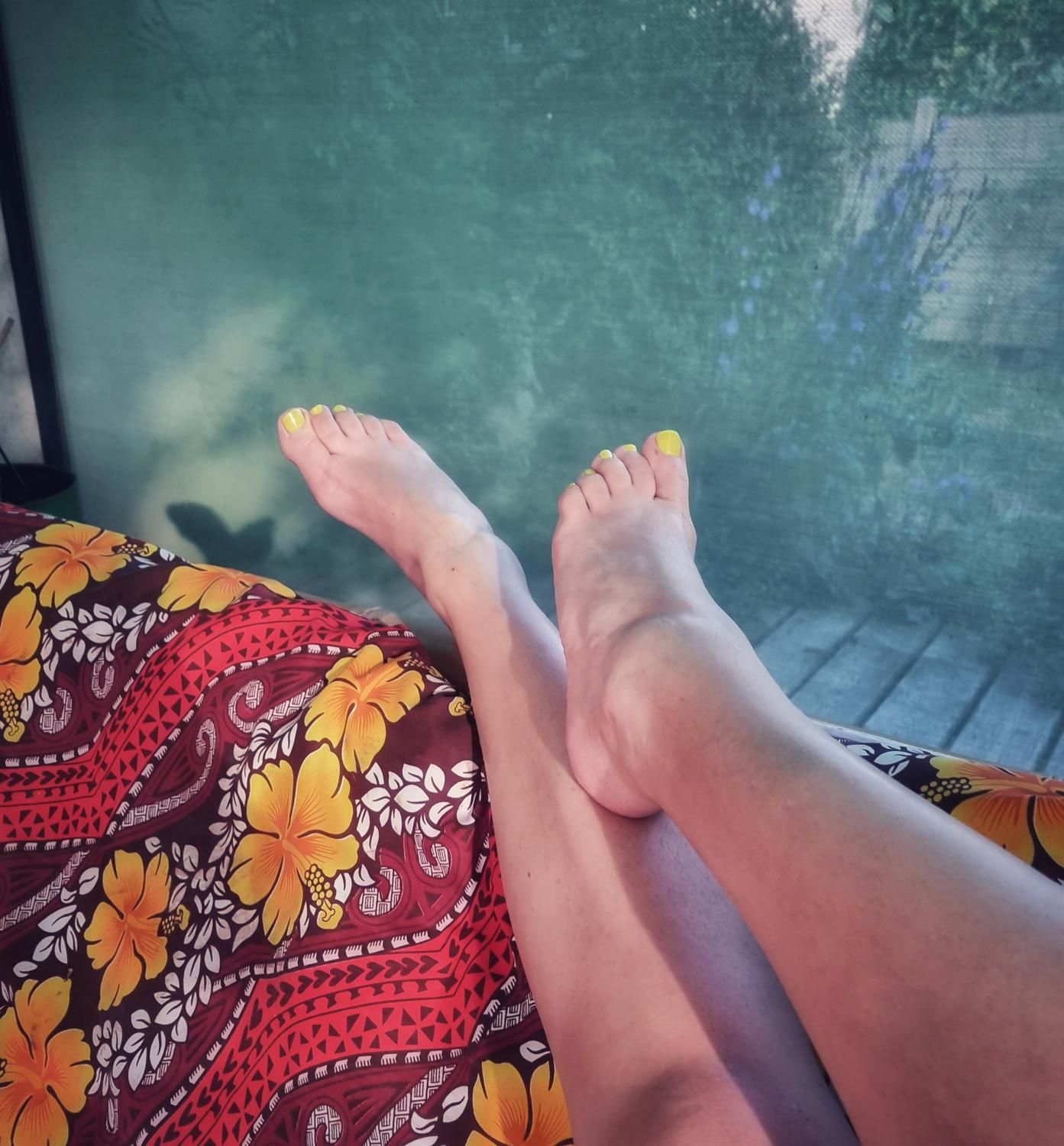 So-happy-feet's media