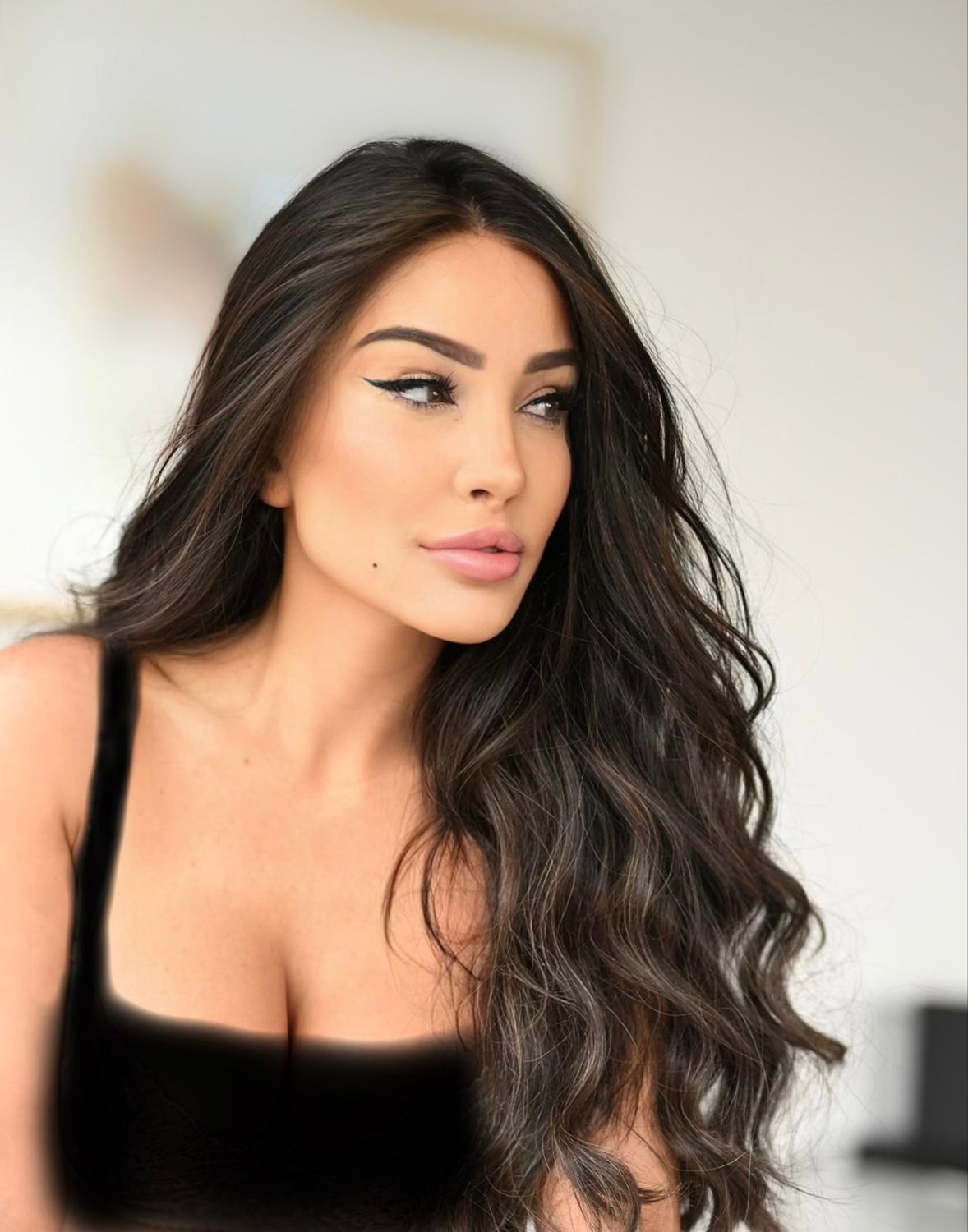 Sobella_cam's media