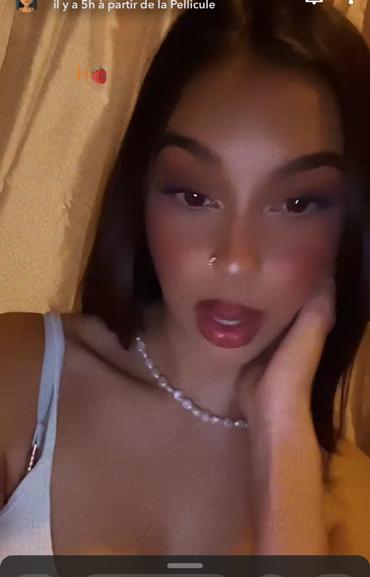 Sofia_dominaa's media