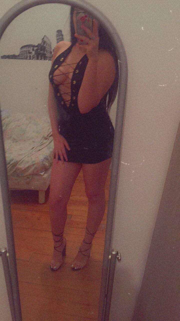 Sofia_dominaa's media