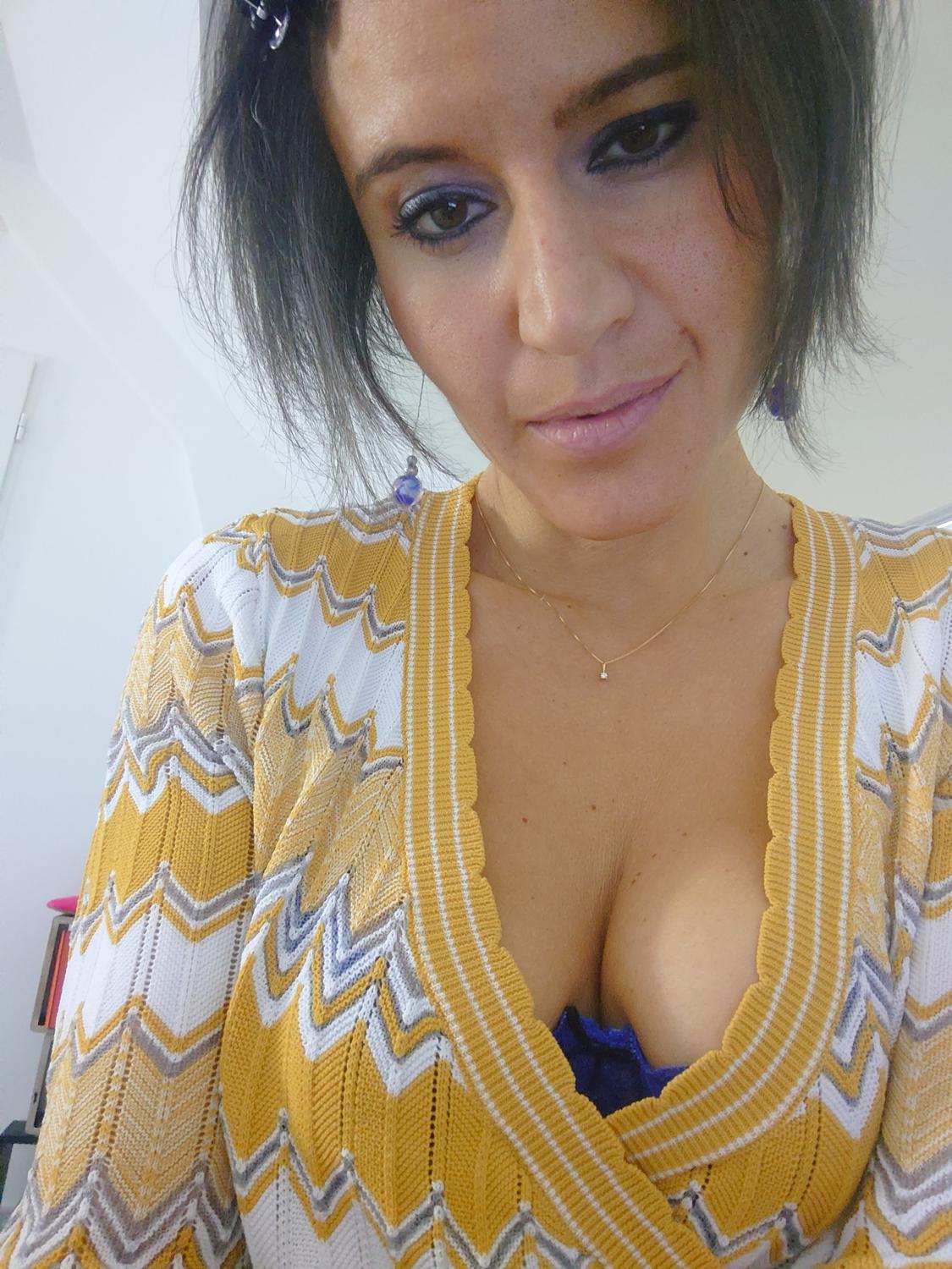 Soniahayatt's media