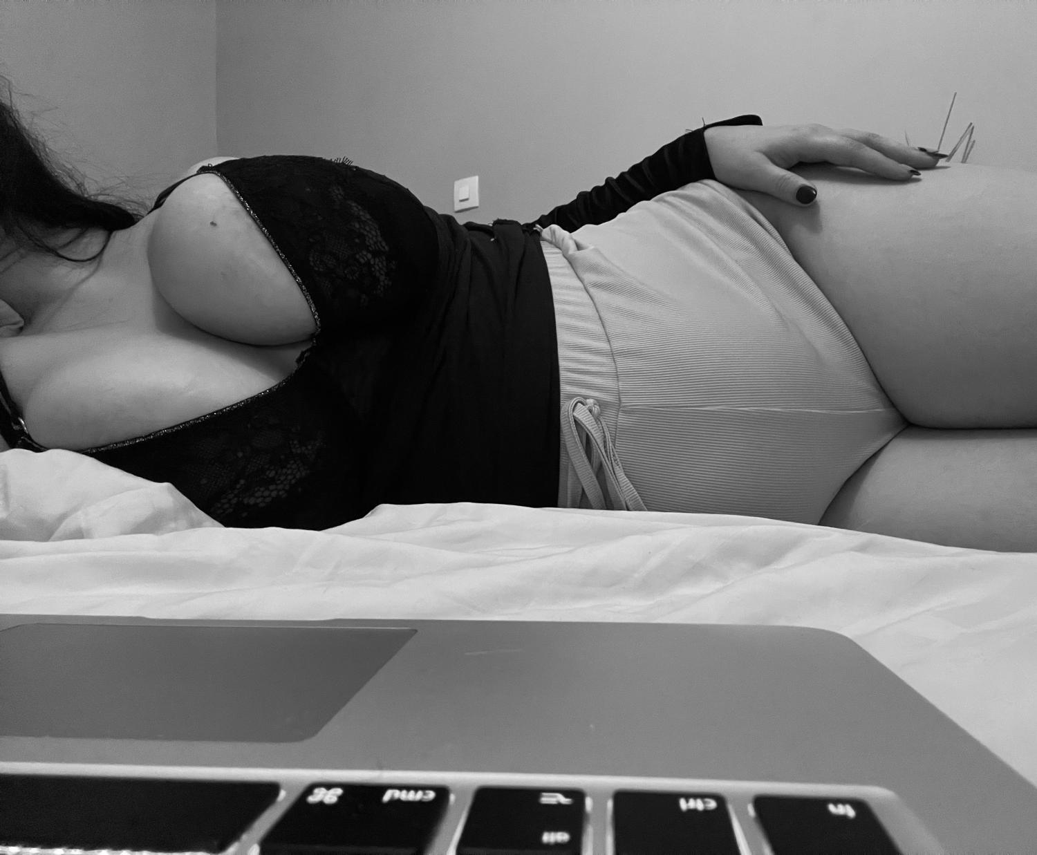 Sophiastreamate's media