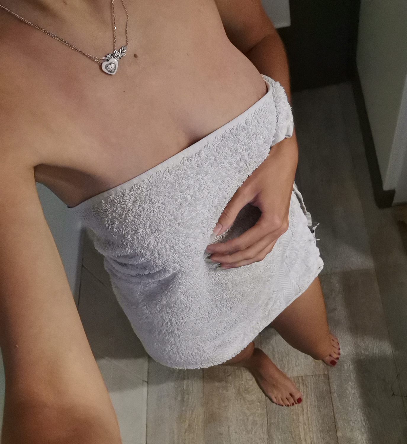 Sous-luniforme's media
