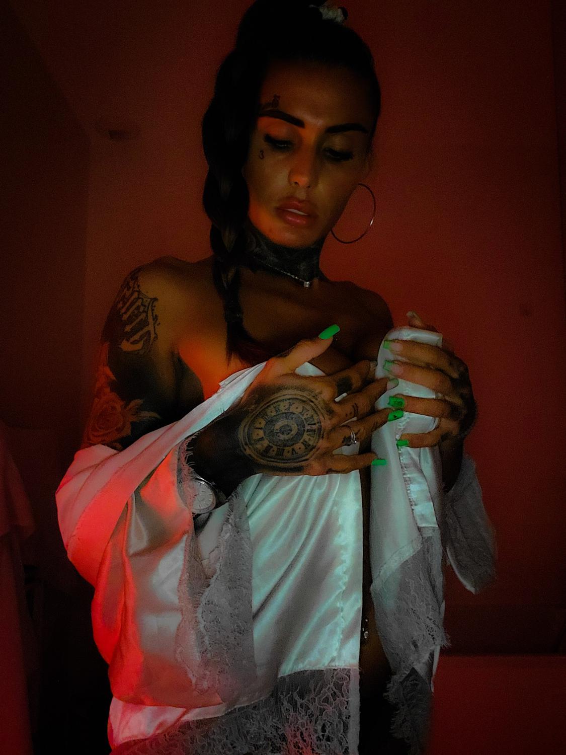 _stl_'s media