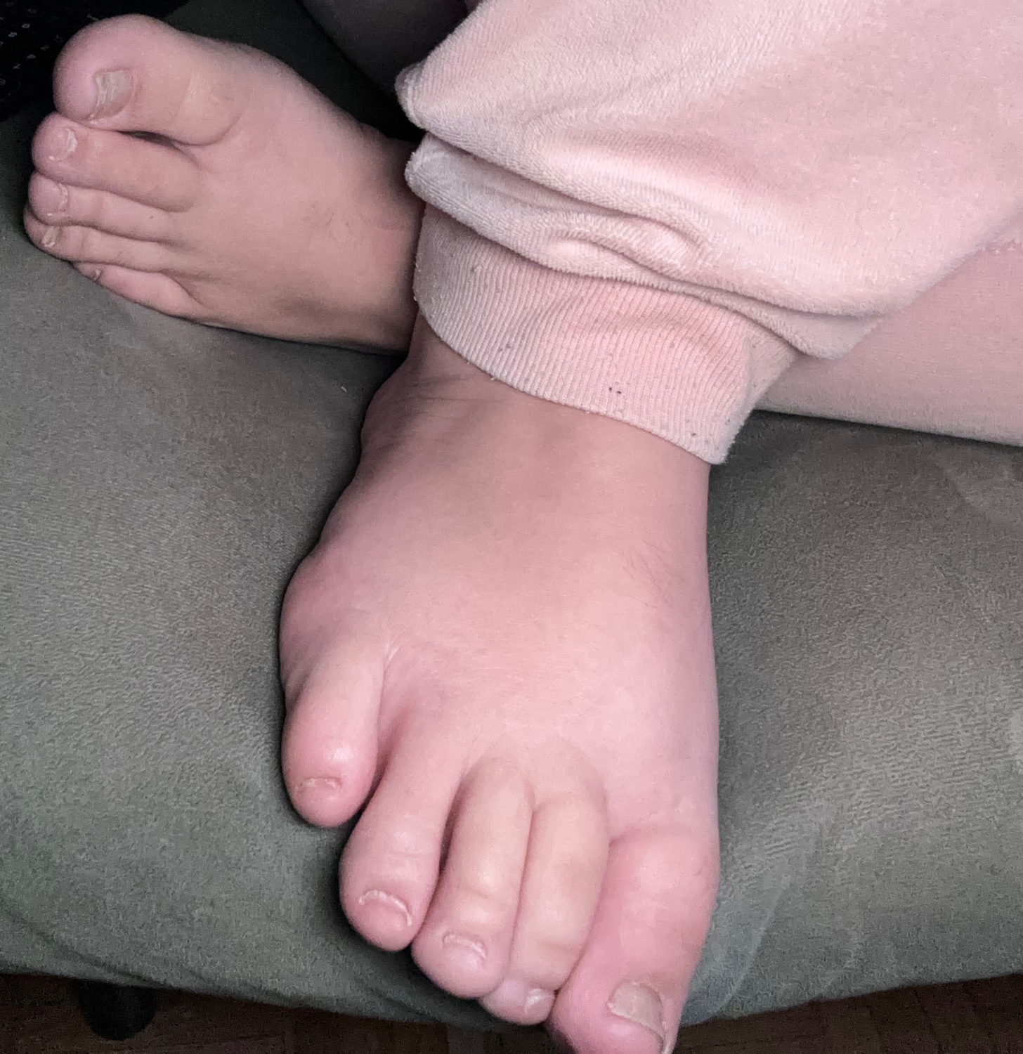 Storyofbarefeet's media