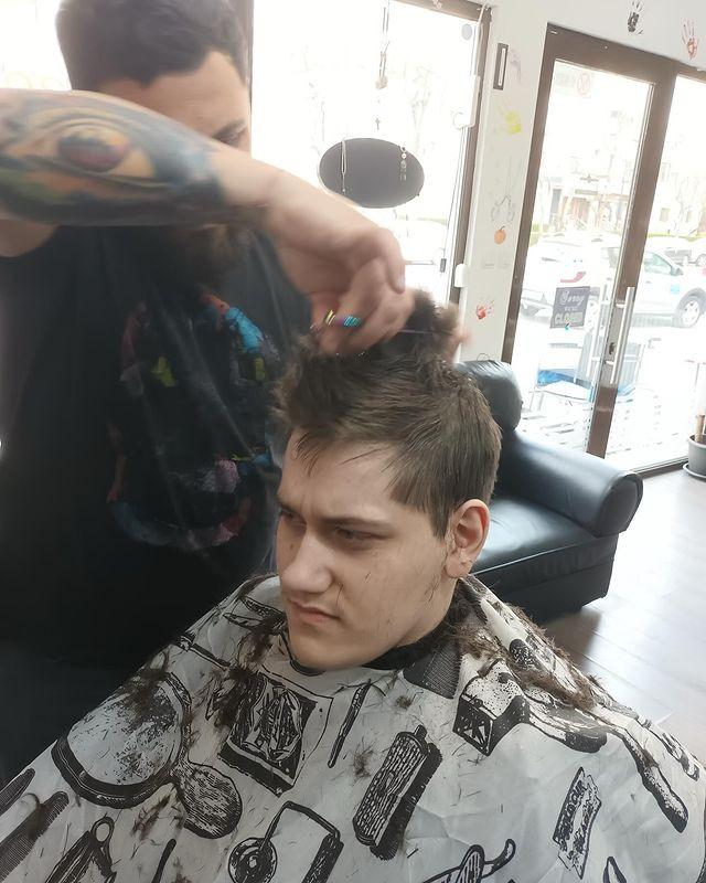 Stotem's media