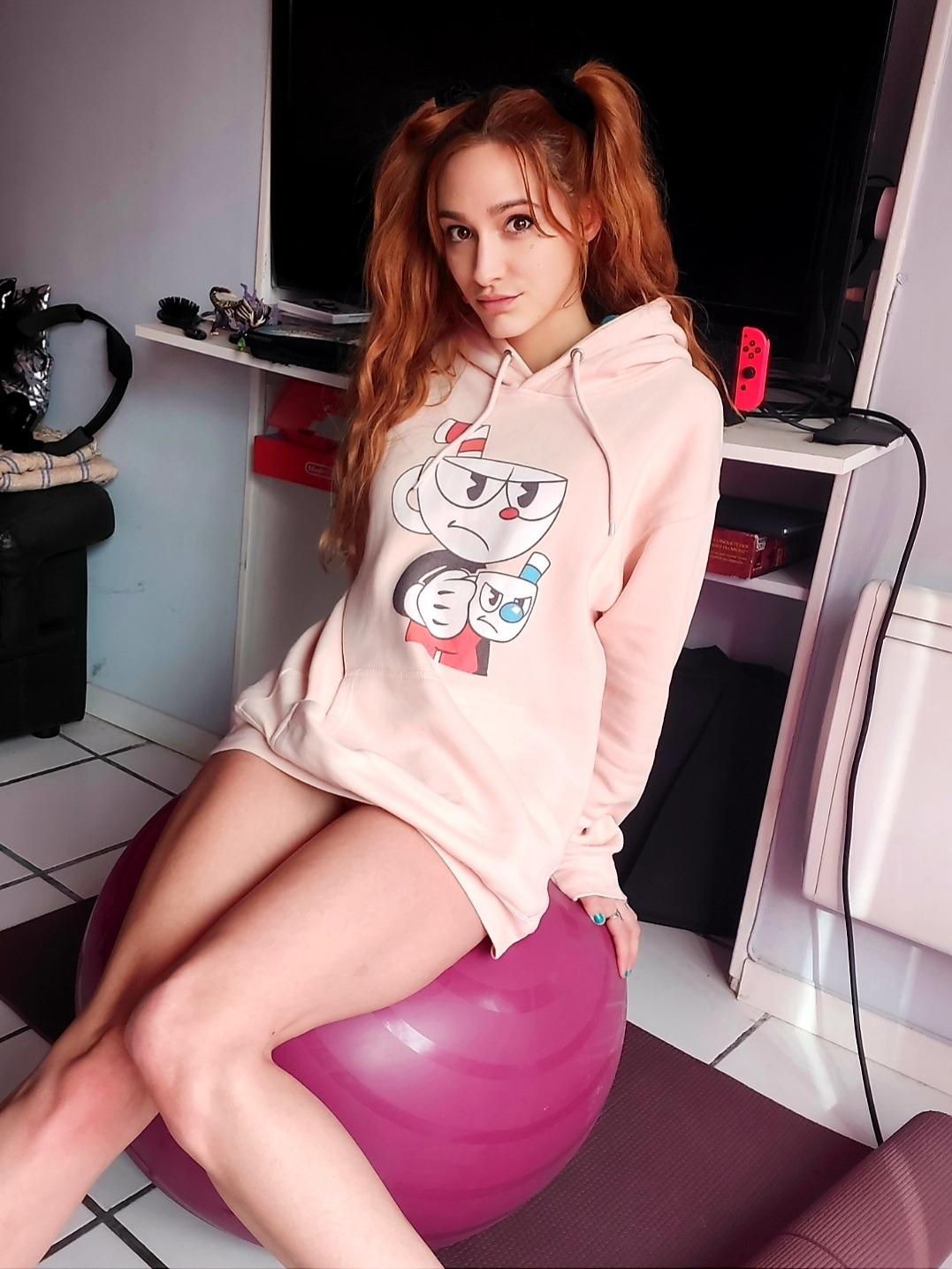 Strawberry_fit's media