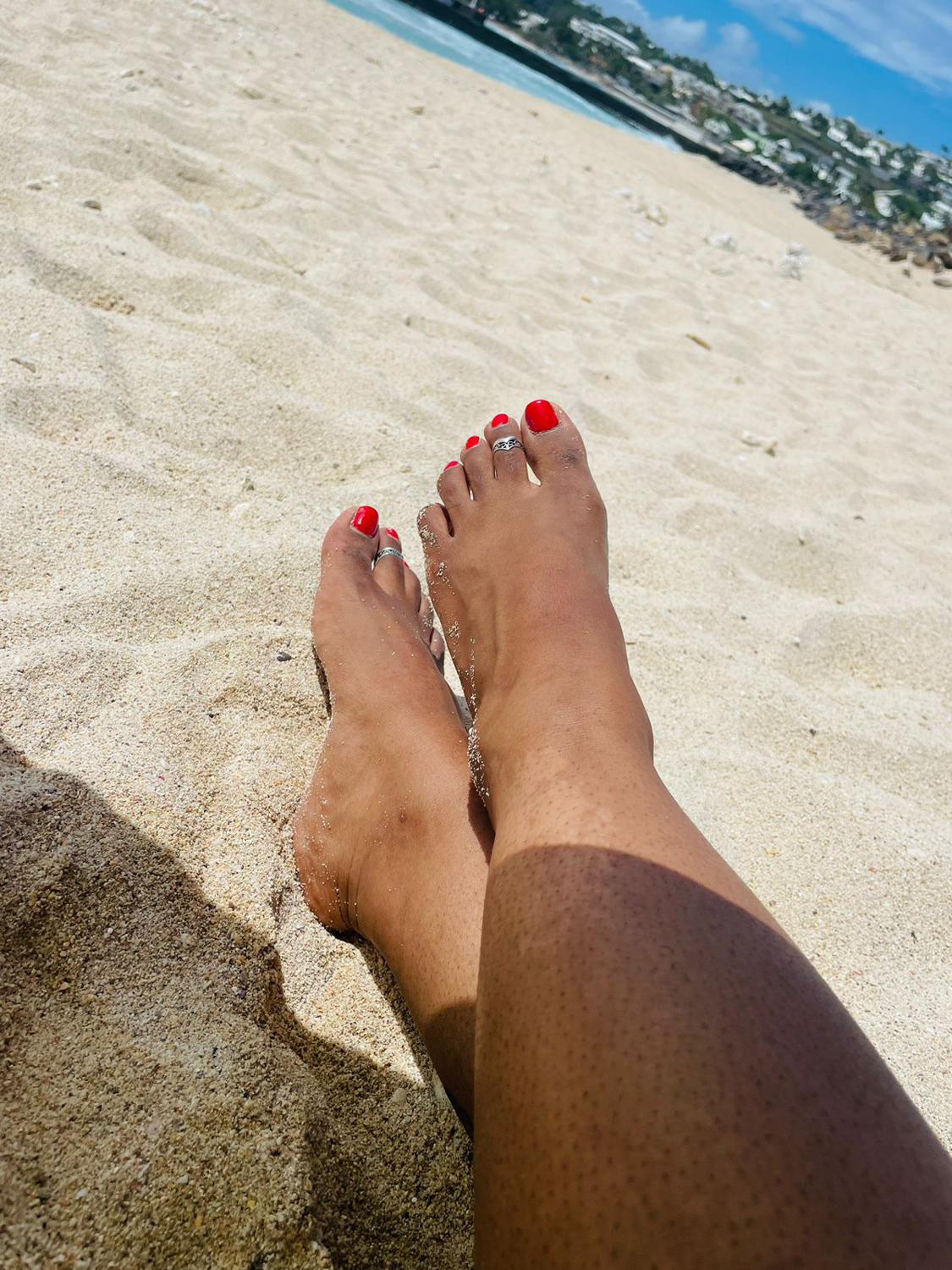 Sunfeet_sex's media