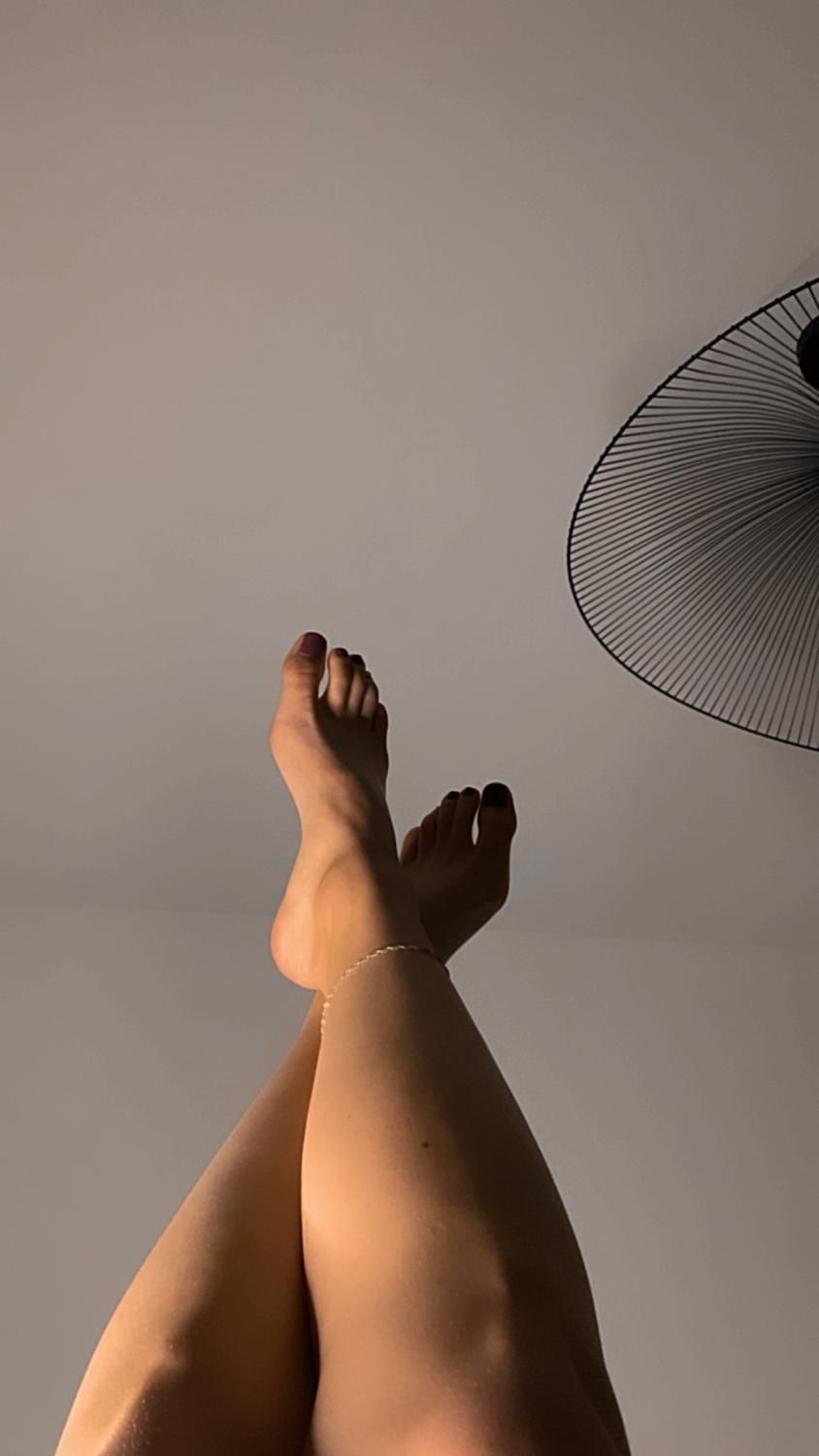 Sunshine_feet_'s media