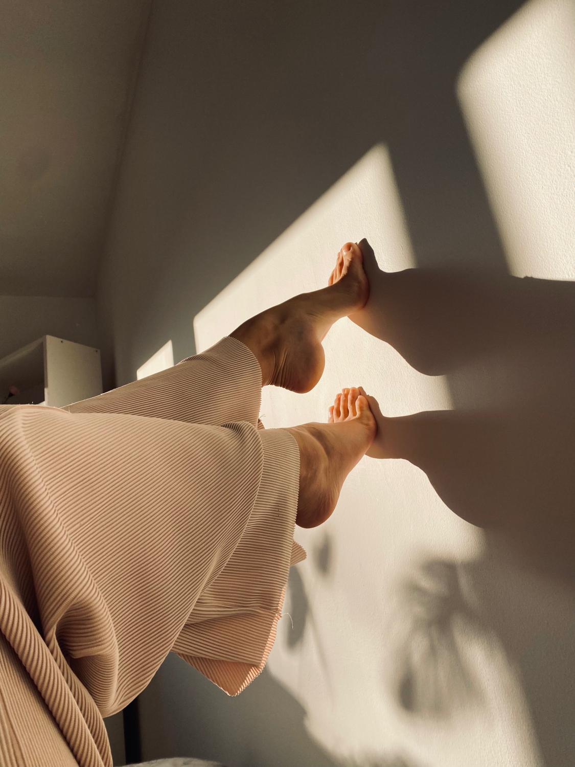 Sweet-feet-nude's media