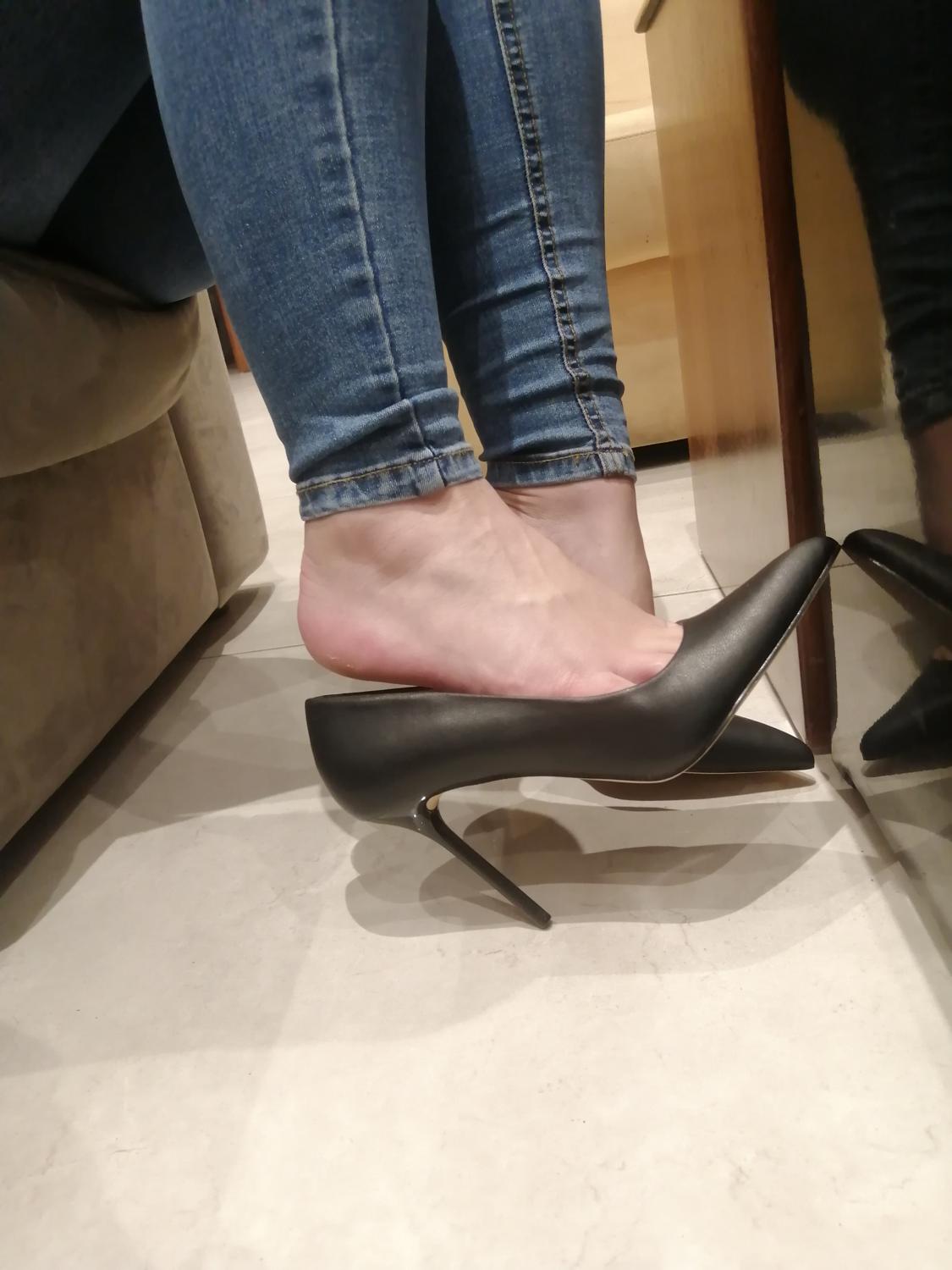 Sweet_feet16's media