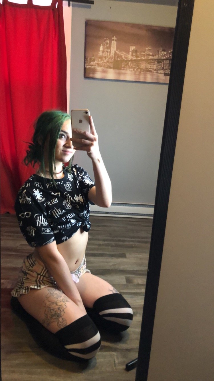 Sweet_jenny_xox's media