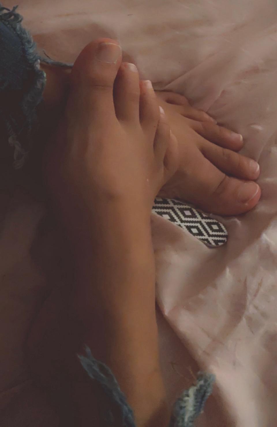 Sweetfeetbaby1's media