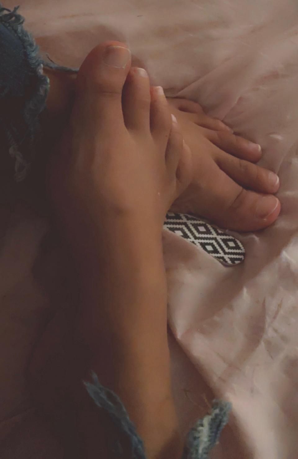 Sweetfeetbaby1's media