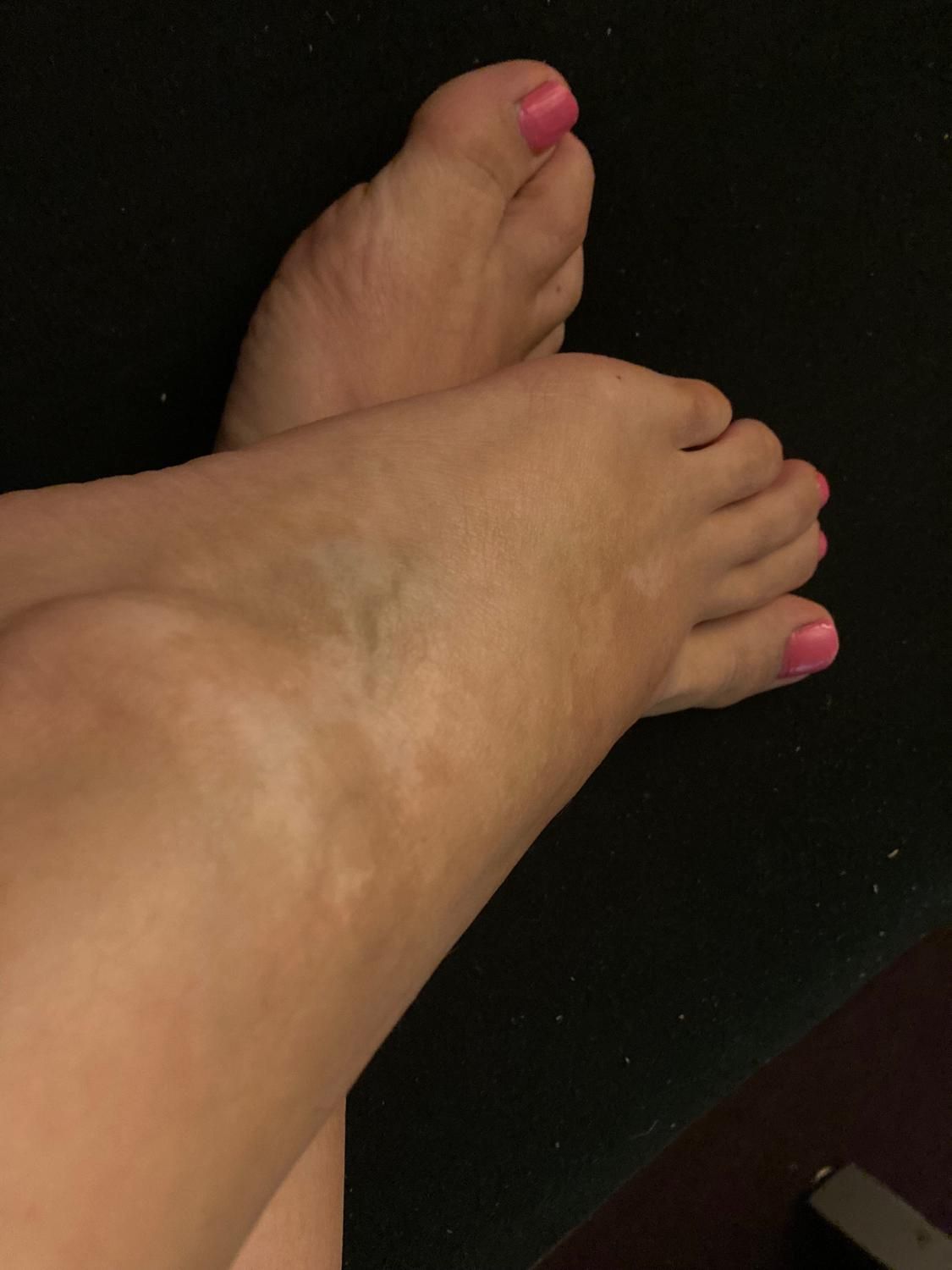 Sweetfeetscar's media