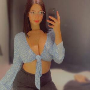 Sweetlikebruna's media