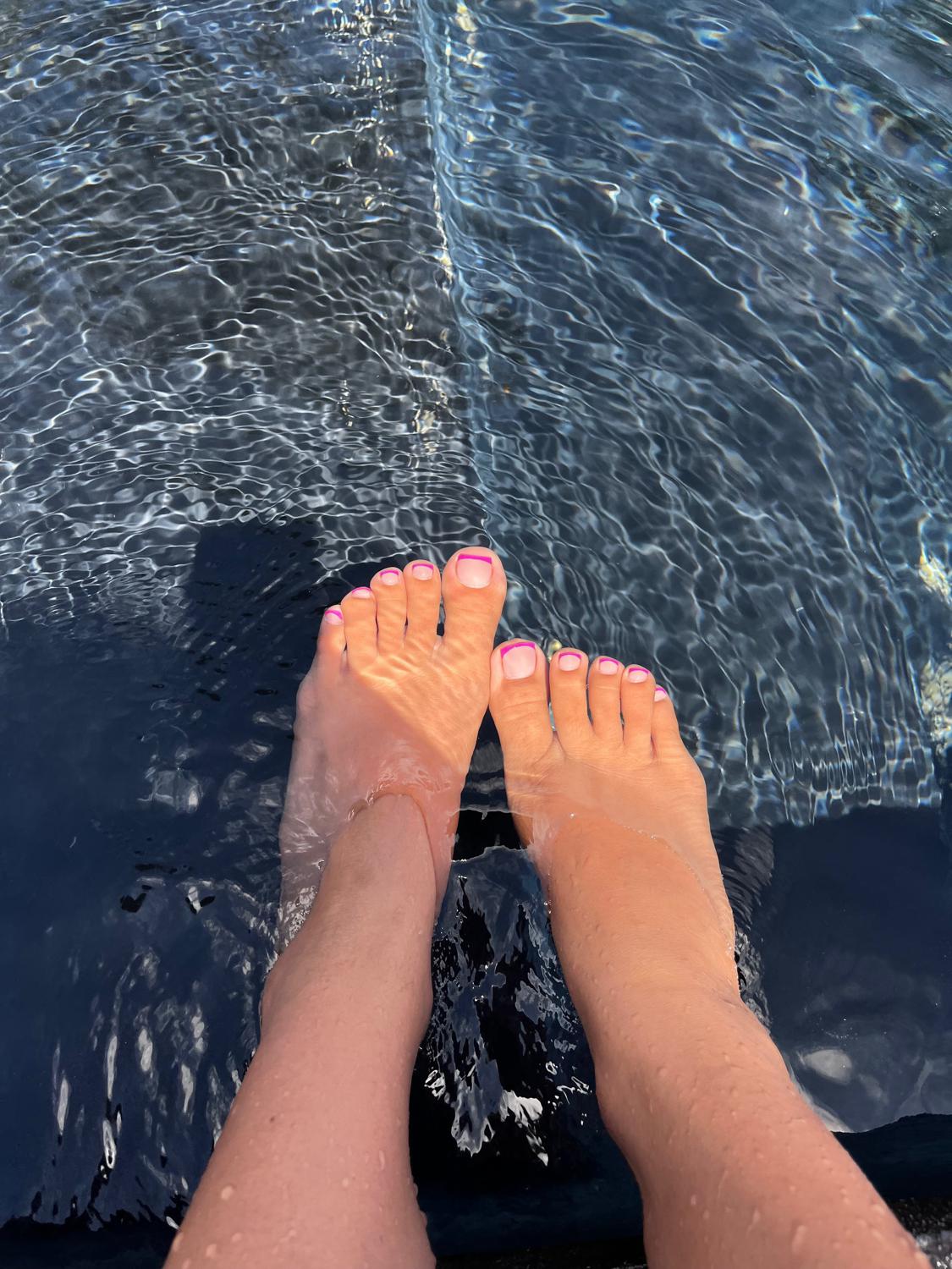 Sweetyfeet06's media