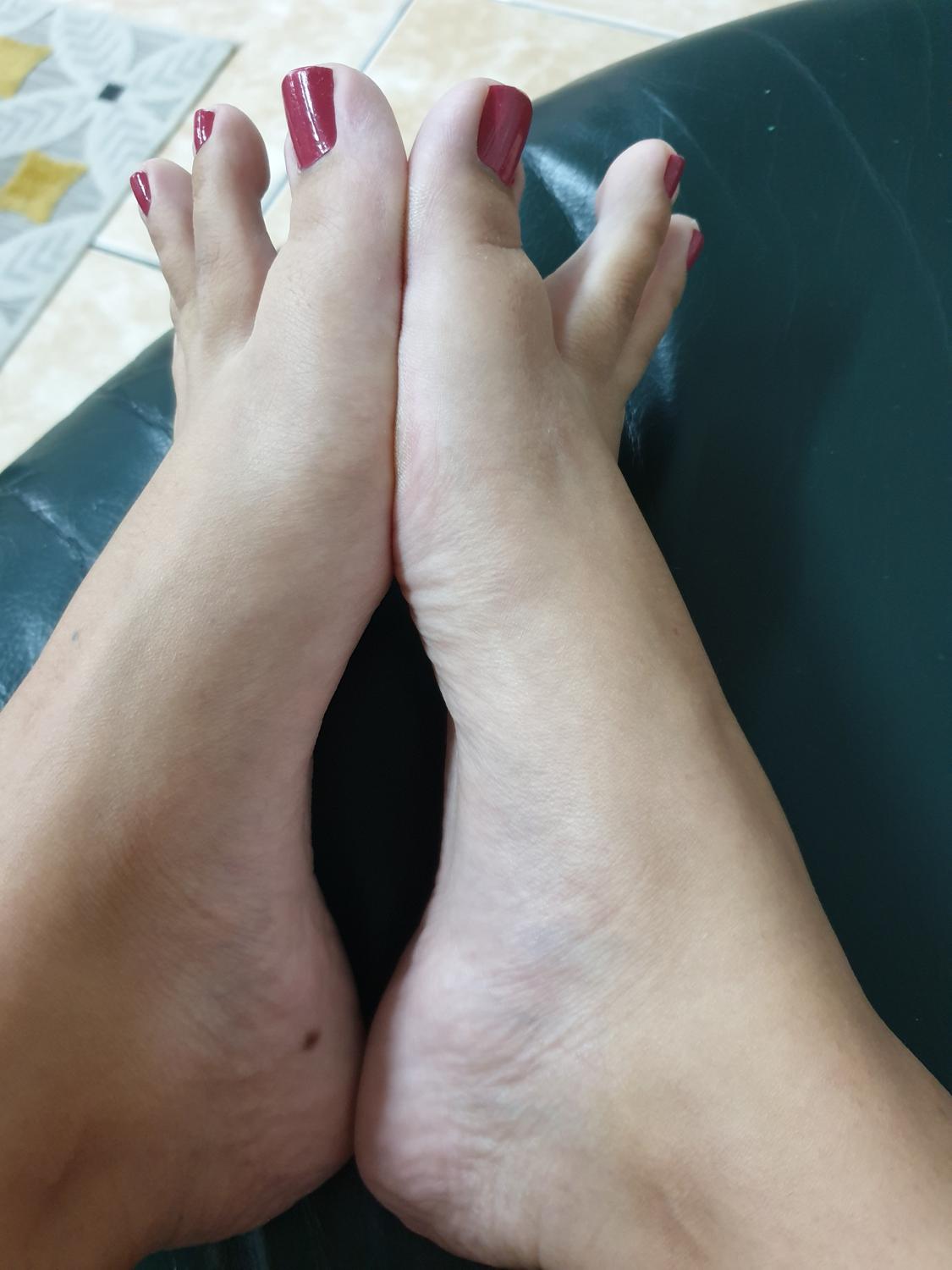 Sweetyfeet974's media
