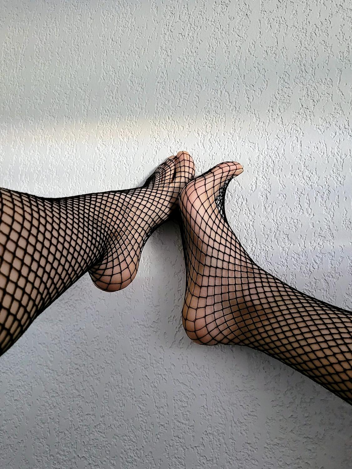 _sweetyfeety_'s media