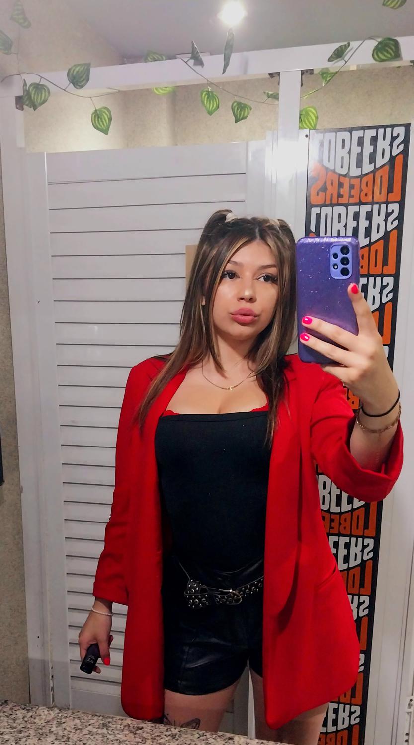 Taisanabella's media