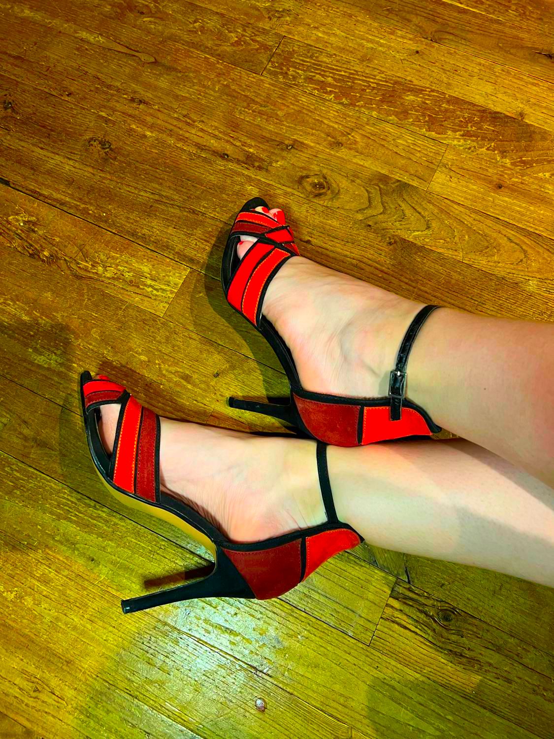 Talons_aiguilles's media