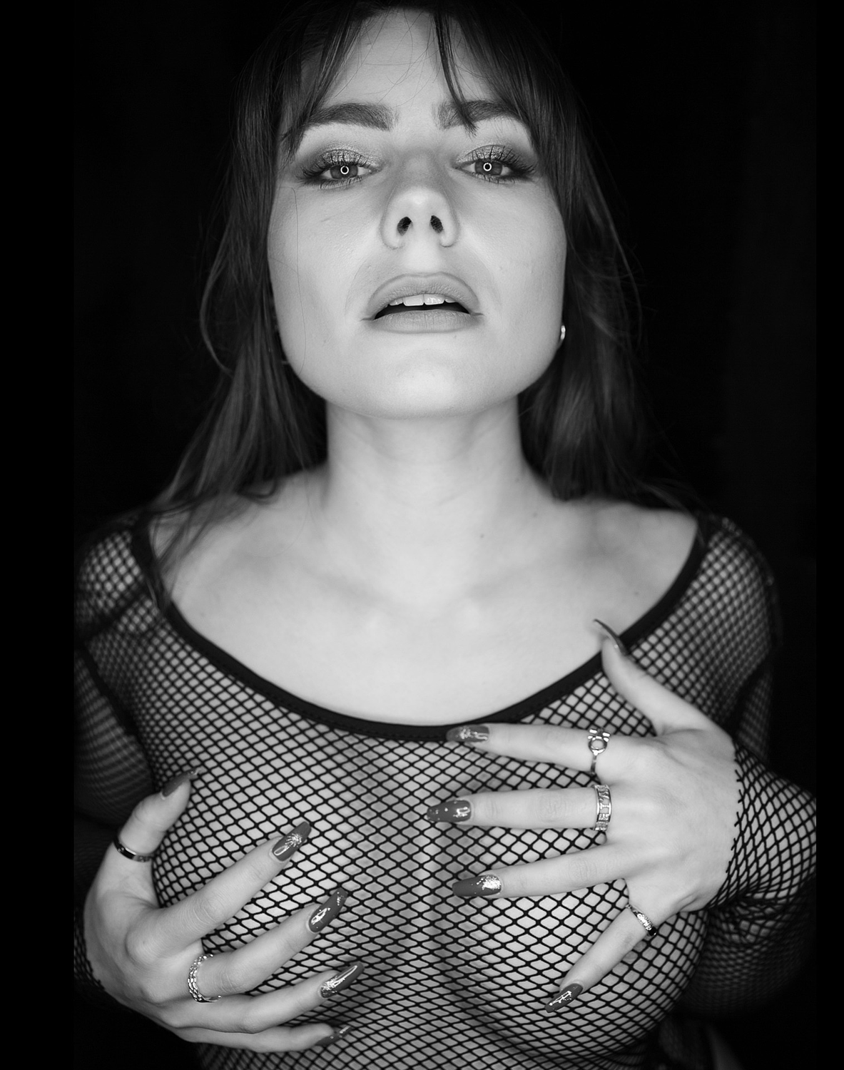 Tanialeone1's media