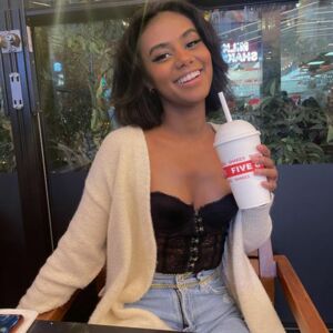 _tatiana_'s media