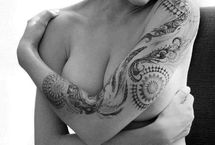 Tattoo-and-feet-for-you's media