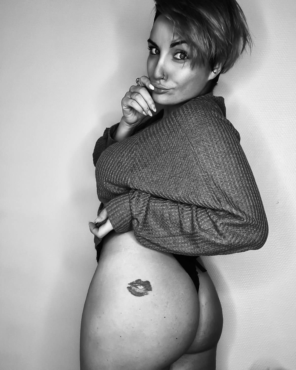 Tessabody's media