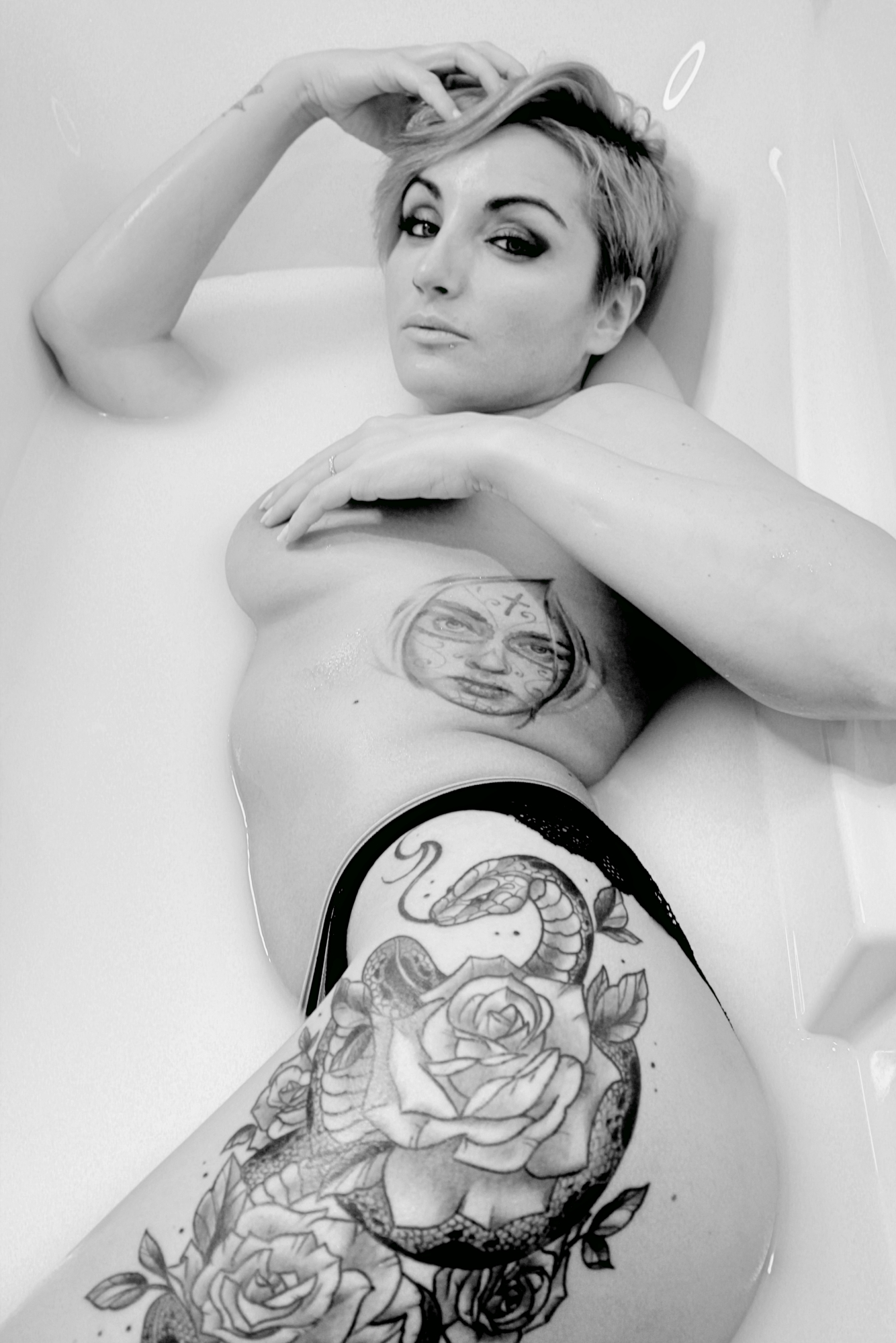 Tessabody's media