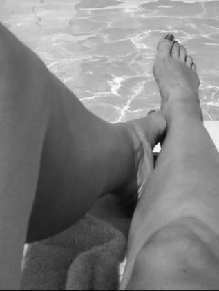 The_frenchie_feet's media