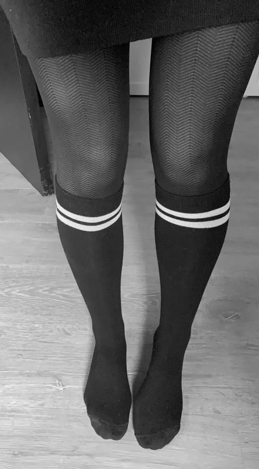The_pretty_french_foot's media