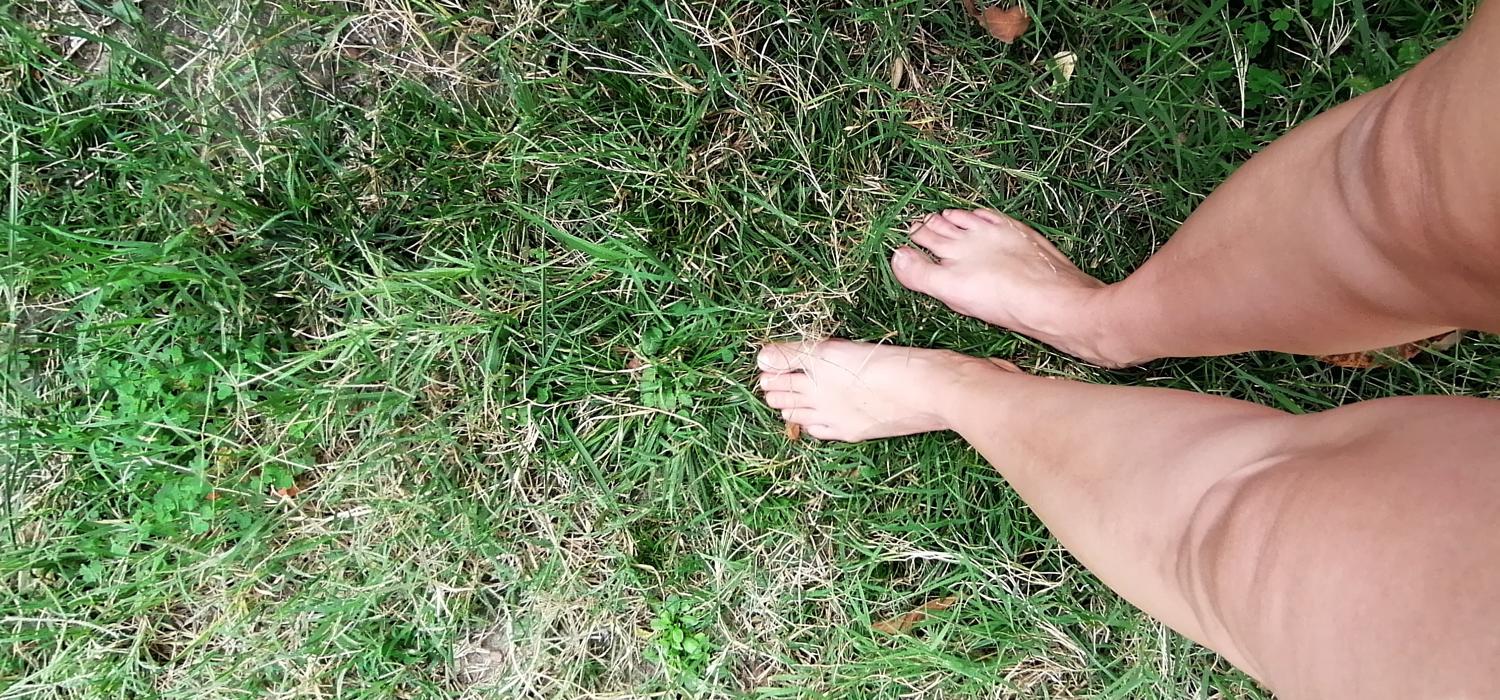 Thefeetartist's media