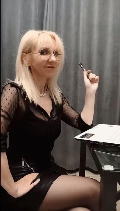 Theresedune's media
