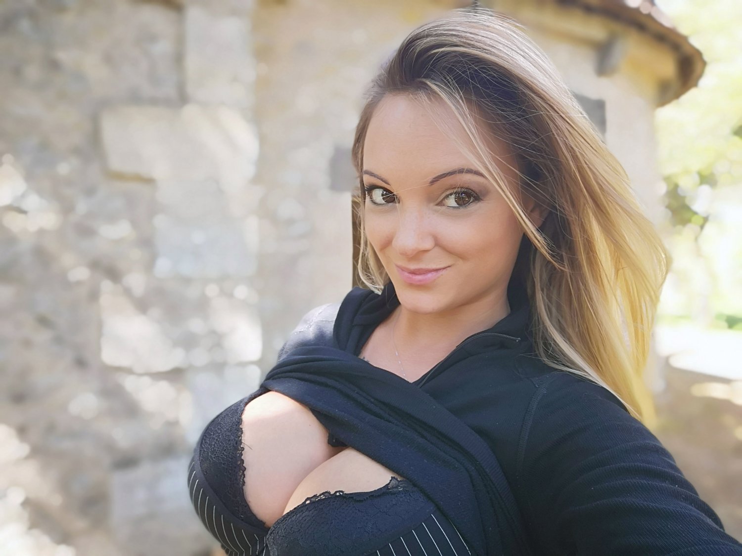 Tiffanyleiddi's media