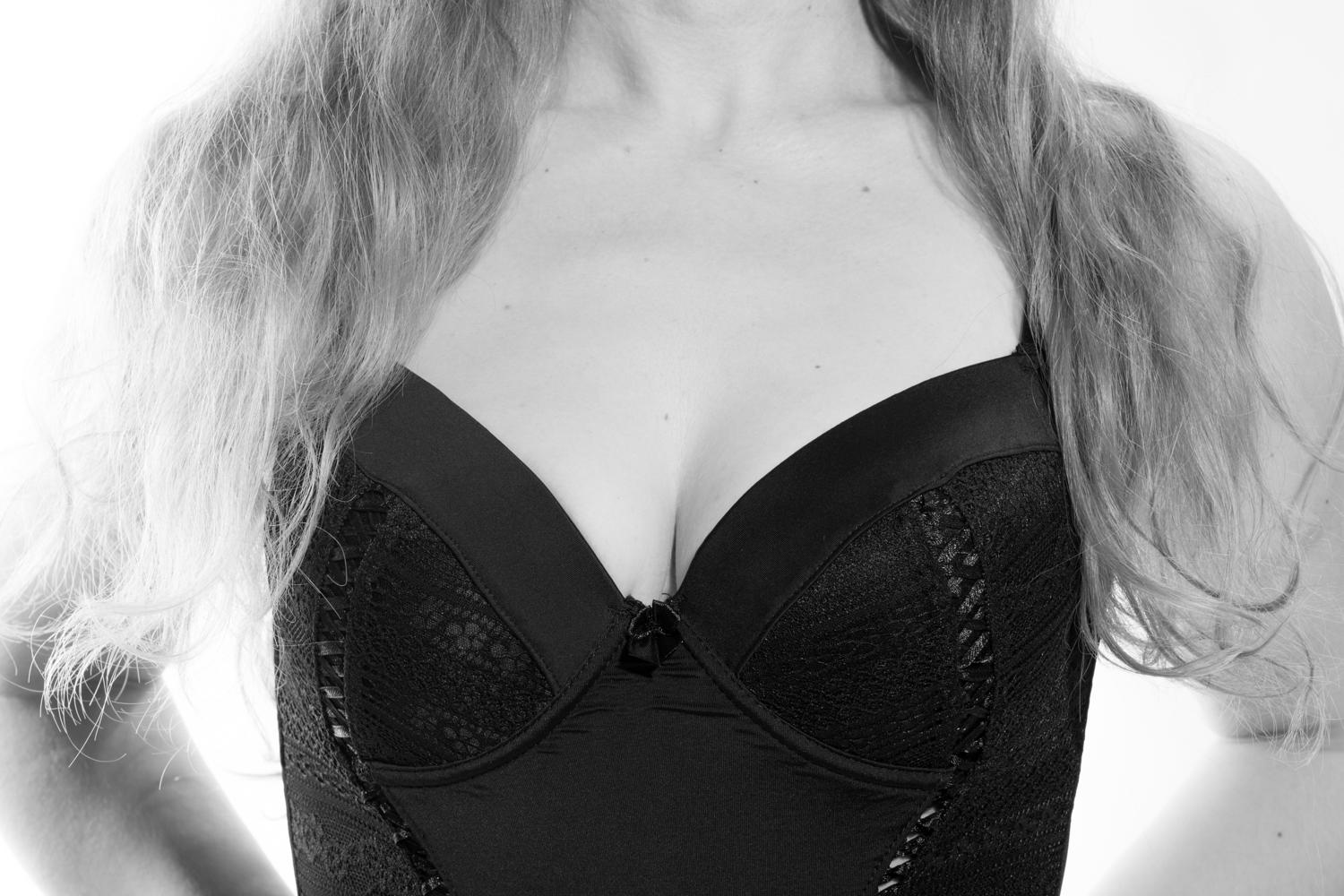 Titia_modele's media