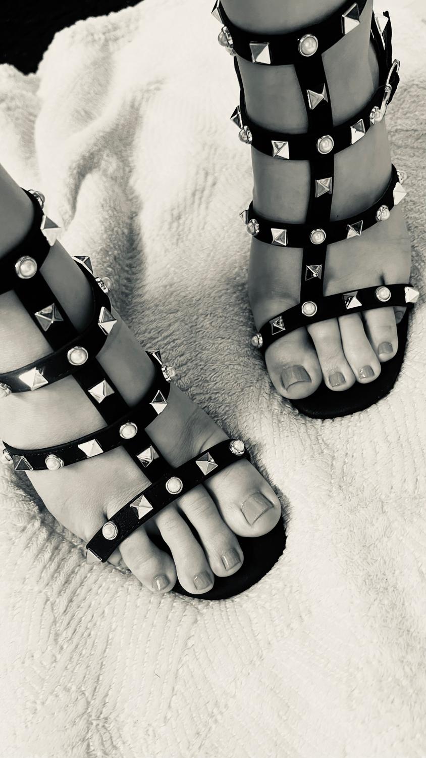Tramp-of-feet's media
