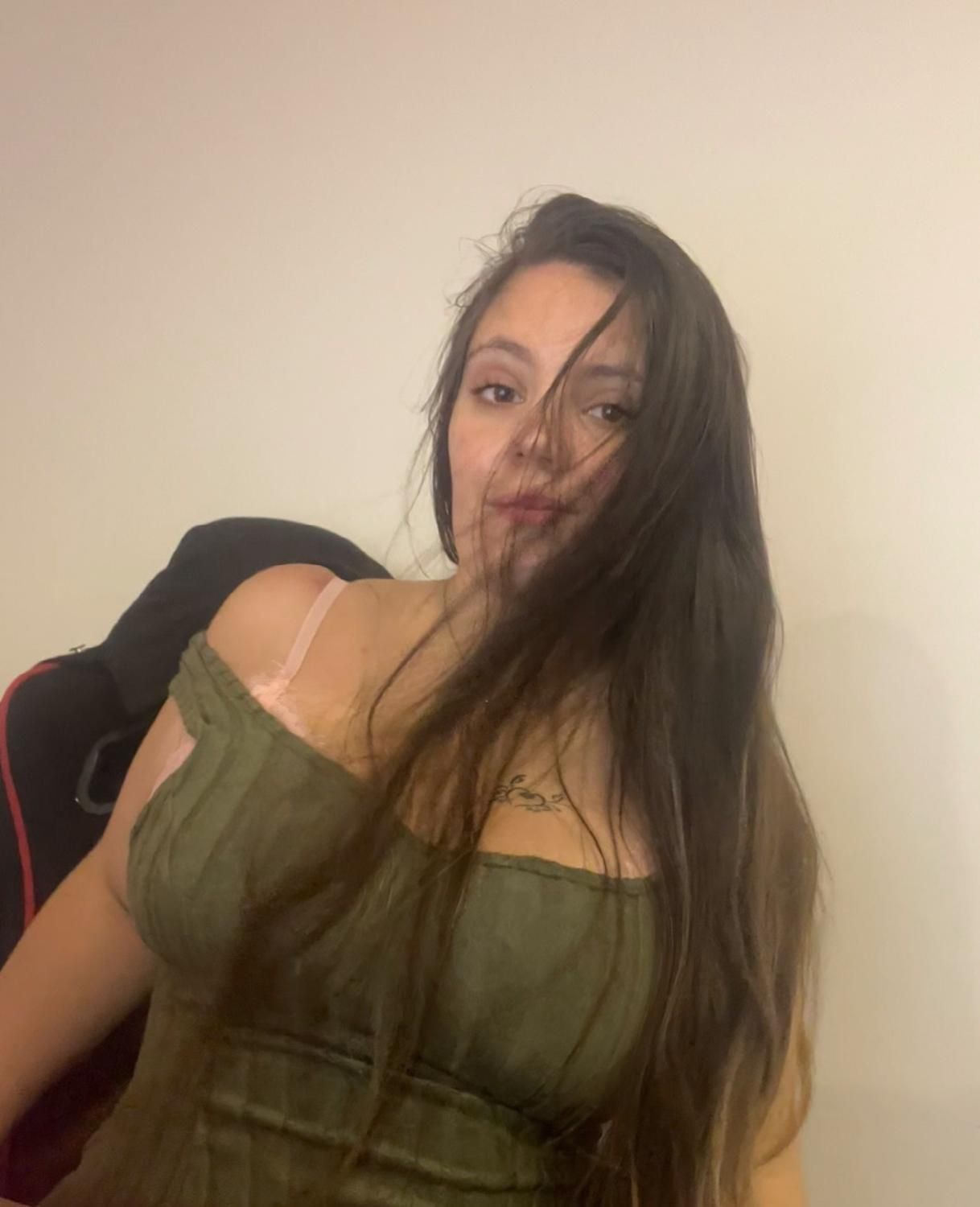 Tweenah's media