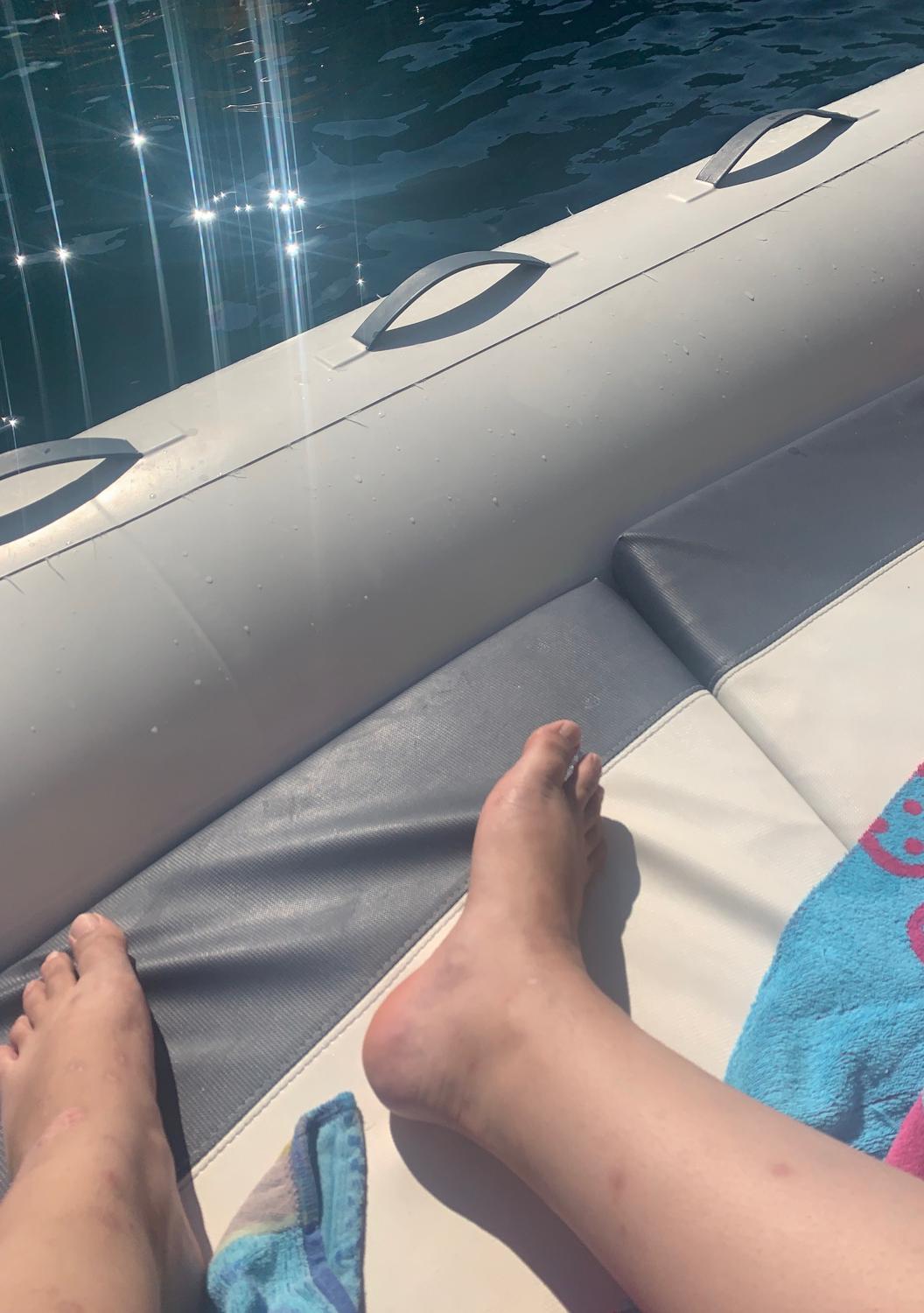Twingirlsfeet's media