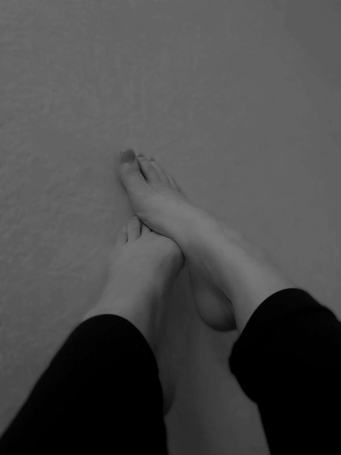 Twogirlfriendsfourfeet's media