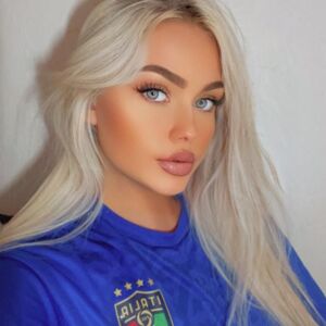 Uneblonde1323's media