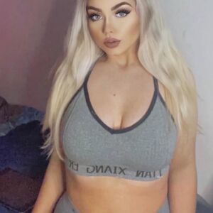 Uneblonde1323's media