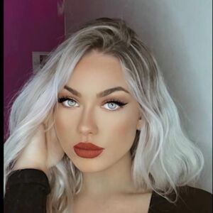 Uneblonde1323's media