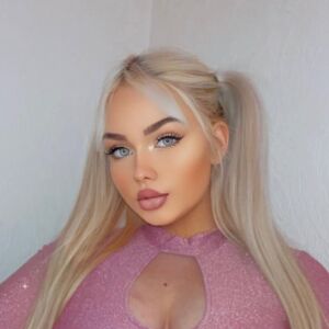 Uneblonde1323's media