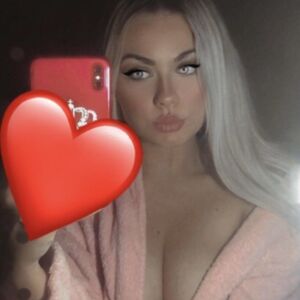 Uneblonde1323's media