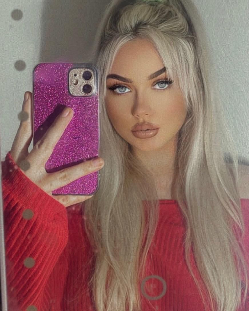 Uneblonde1323's media