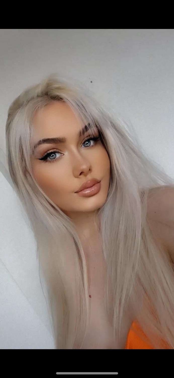 Uneblonde1323's media